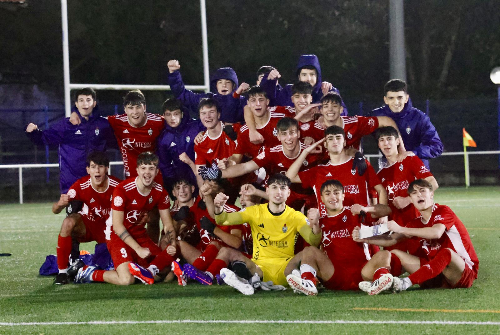 En este momento estás viendo Golpe encima de la mesa del DH Cova