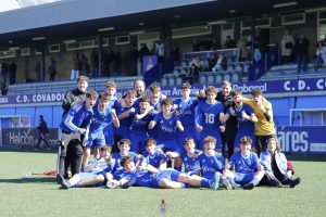 Lee más sobre el artículo Victoria vital para el Cadete Castañales A